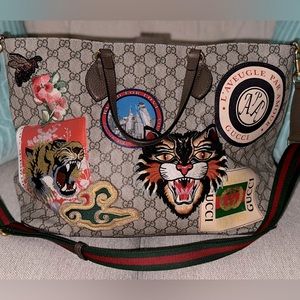 Authentic Gucci Courier GG supreme tote bag.